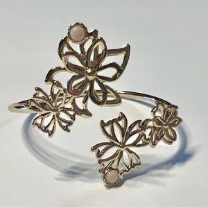 NEW Avon Goldtone Floral Open Cuff Bracelet with Pink Pearl Color Accents